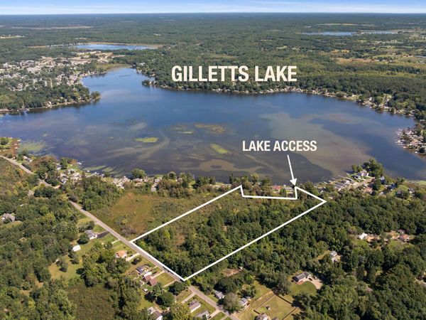 1627 Donnely Road, Jackson, MI 49201
