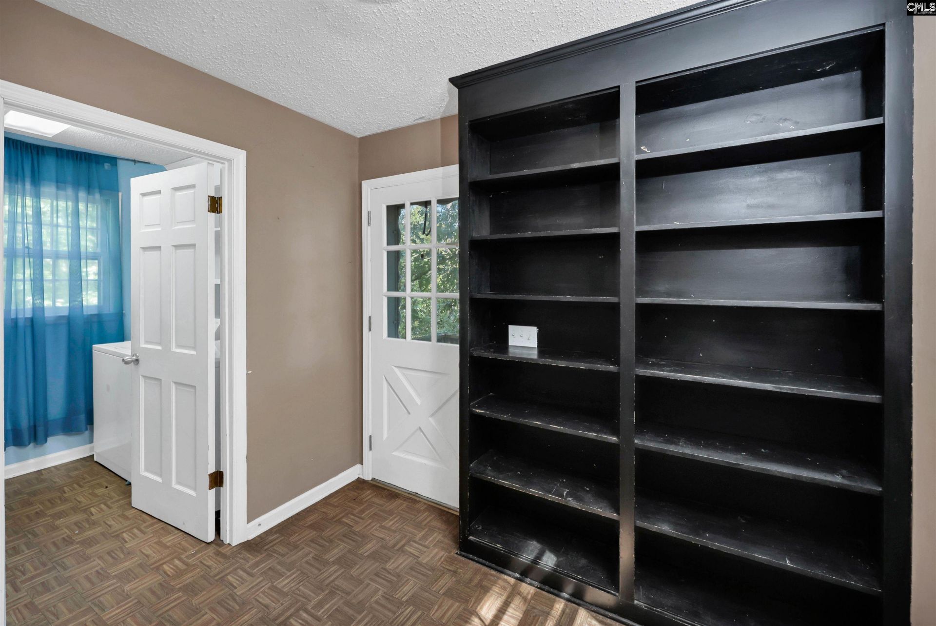 1817 Woodvalley Drive Photo 20