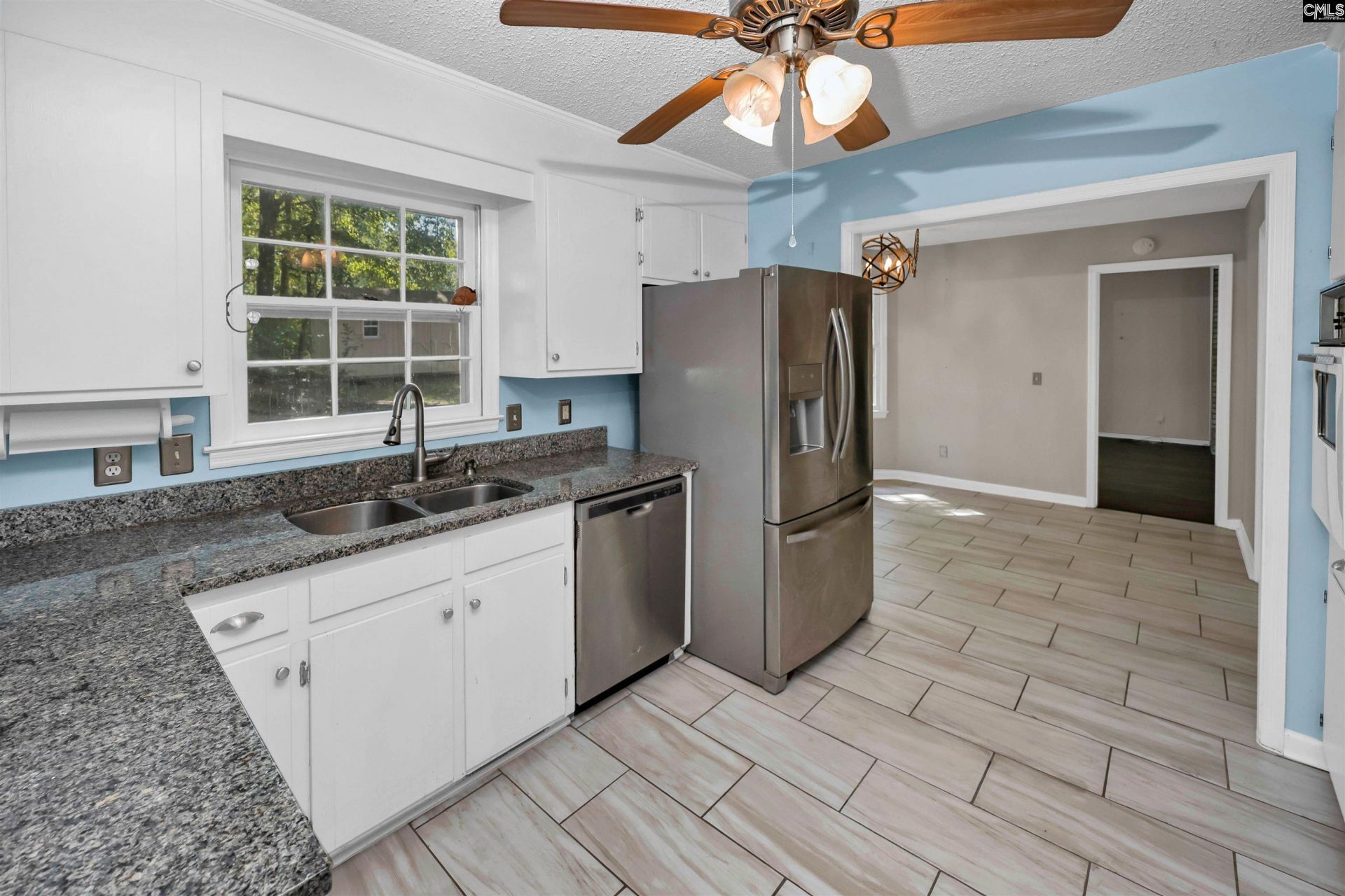1817 Woodvalley Drive Photo 6