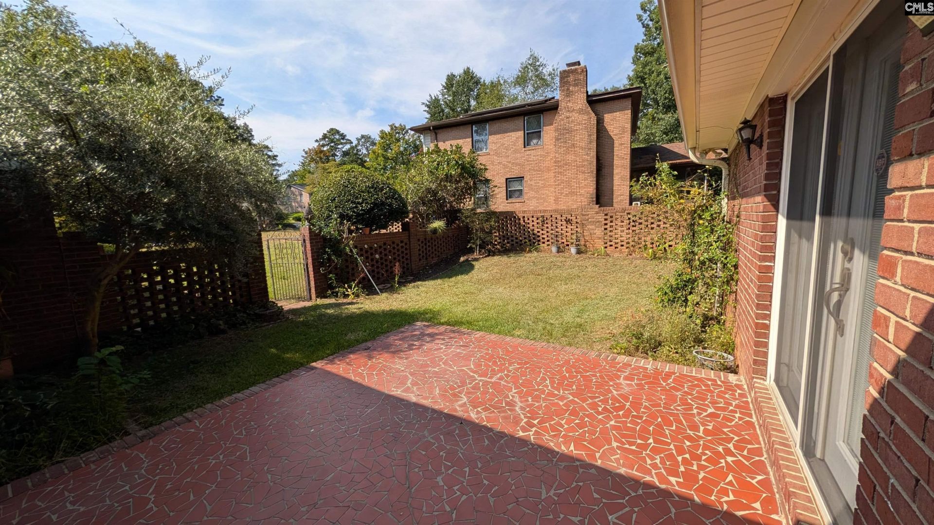 1800 Holly Hill Drive  Photo 13