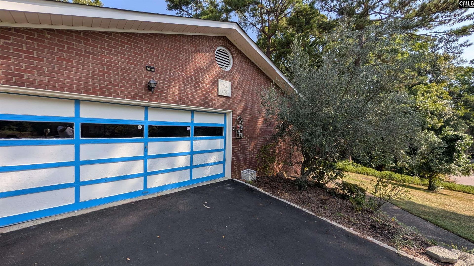 1800 Holly Hill Drive  Photo 17