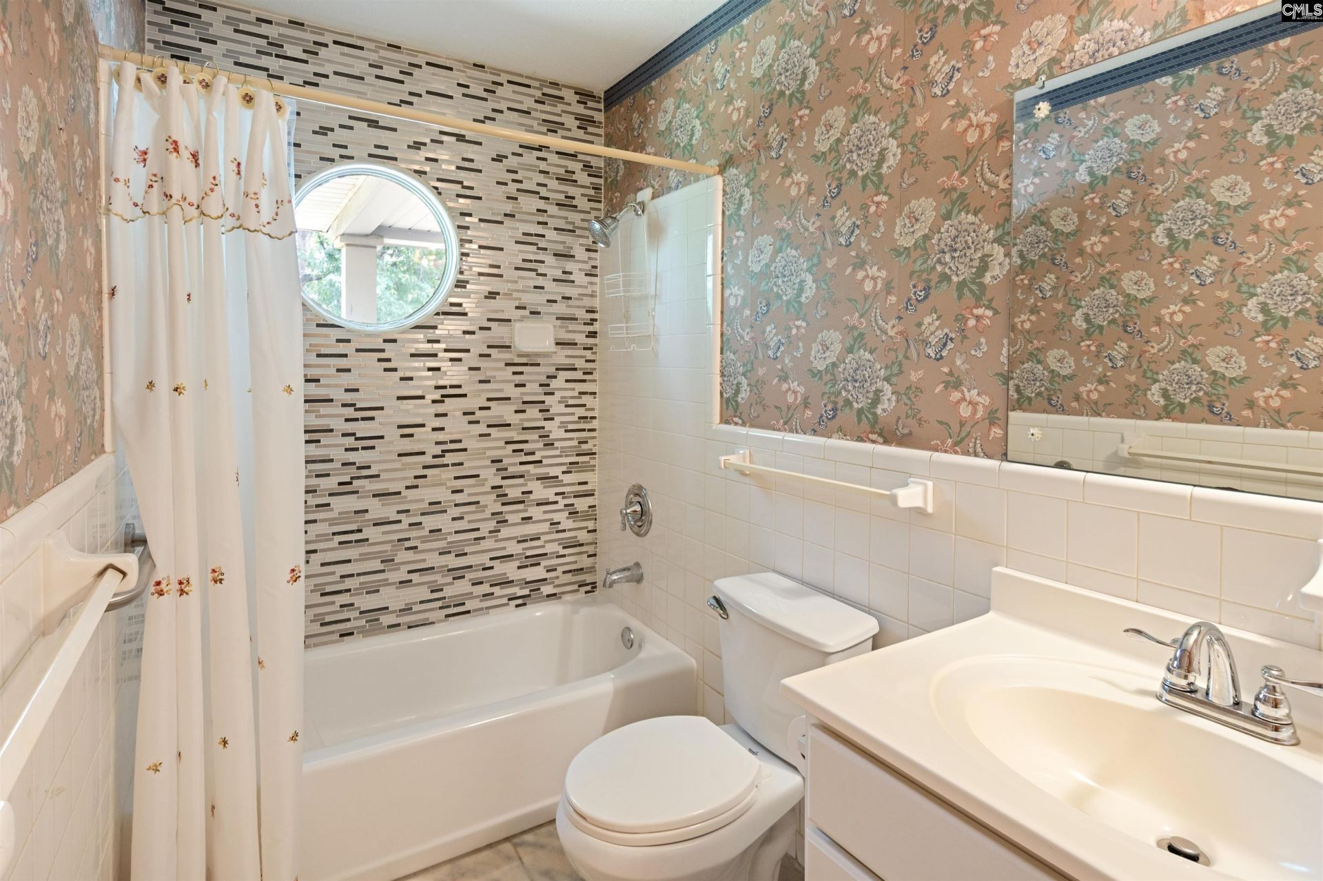 1800 Holly Hill Drive  Photo 26