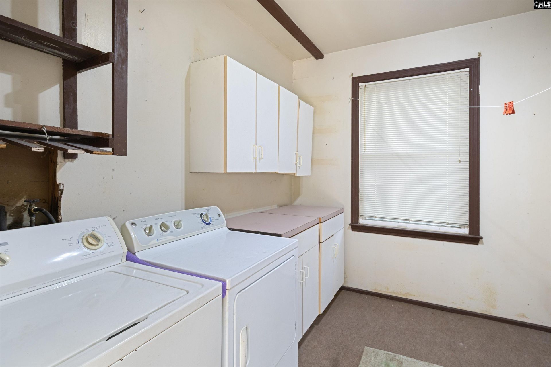 1800 Holly Hill Drive  Photo 32