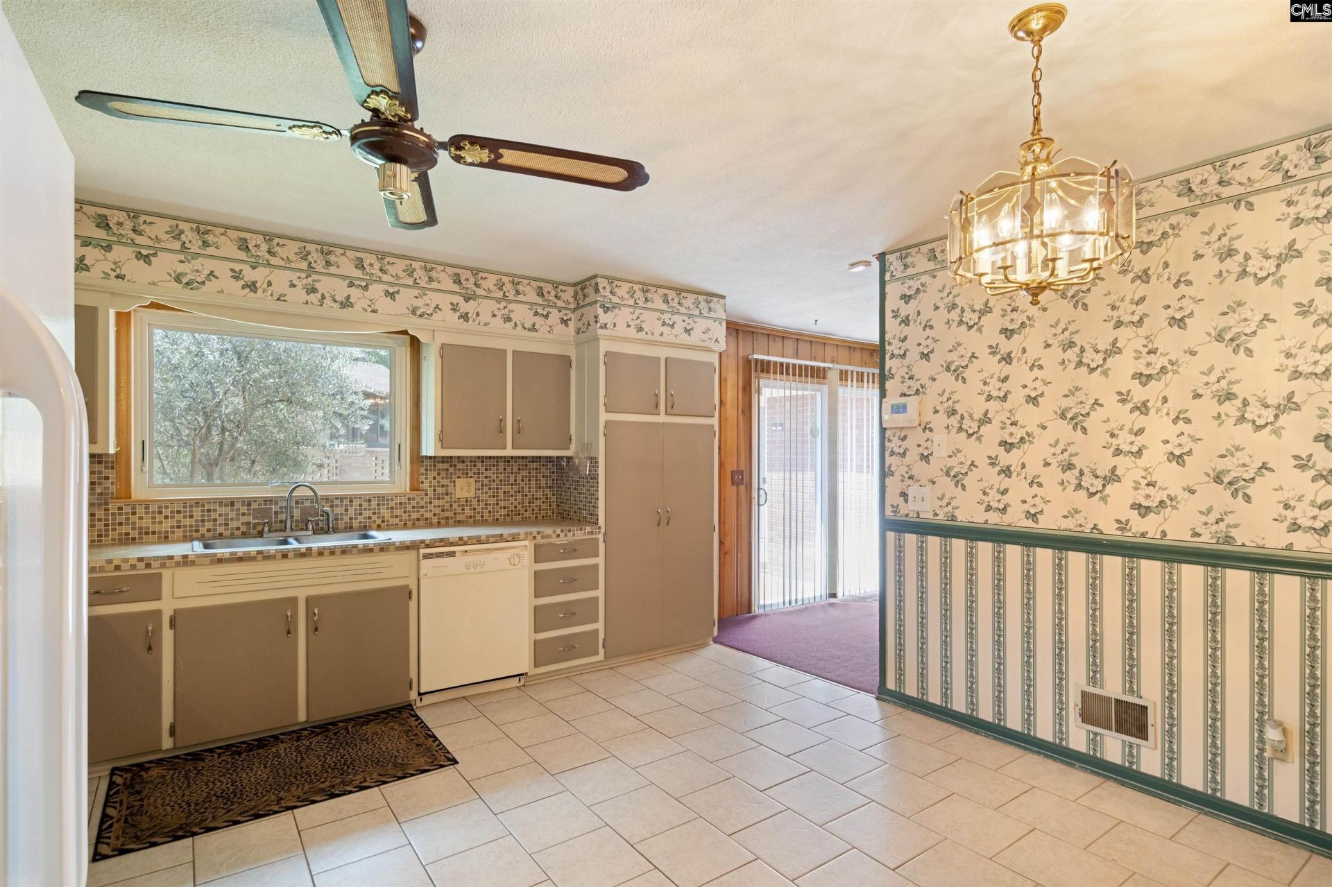 1800 Holly Hill Drive  Photo 38