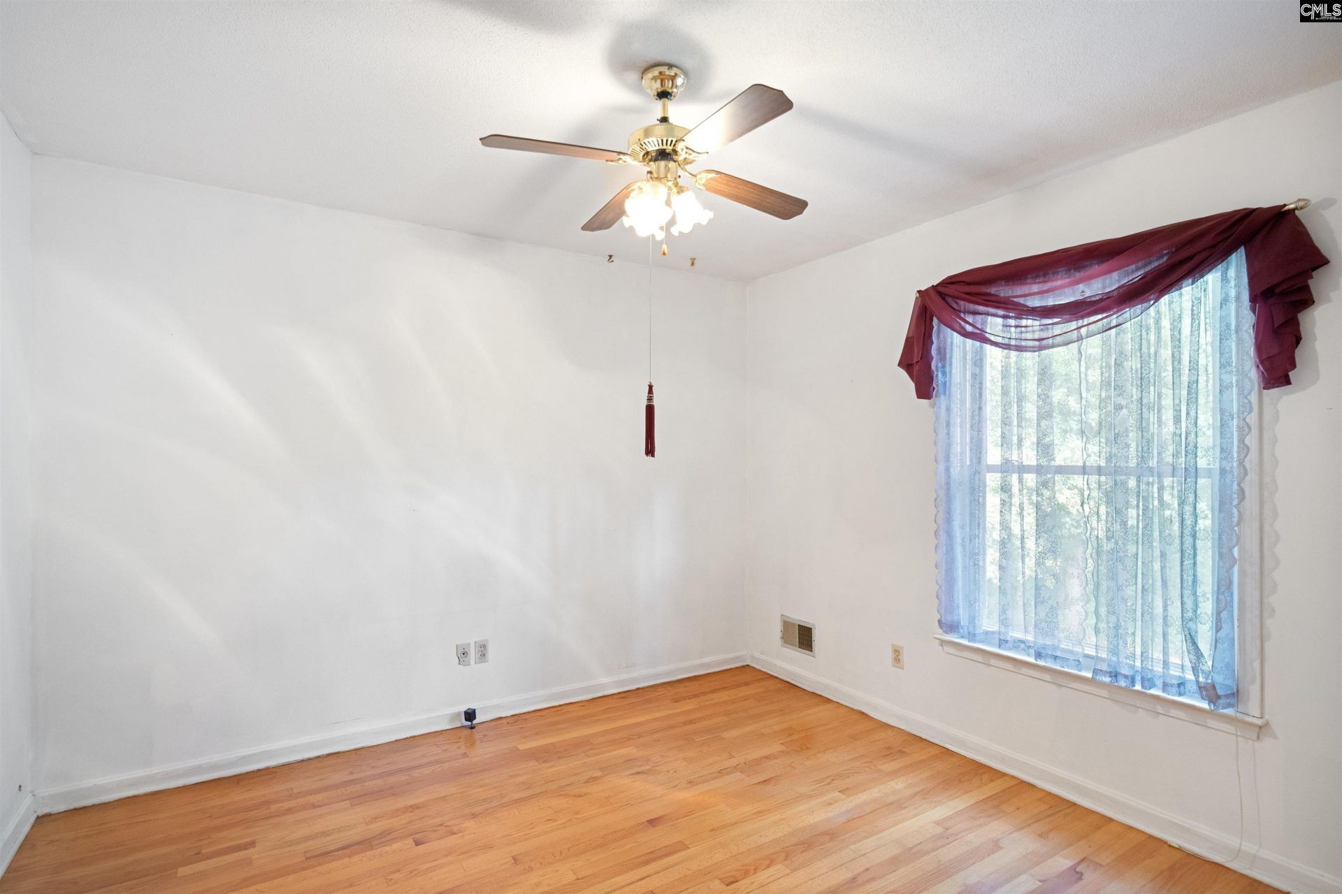 1800 Holly Hill Drive  Photo 41