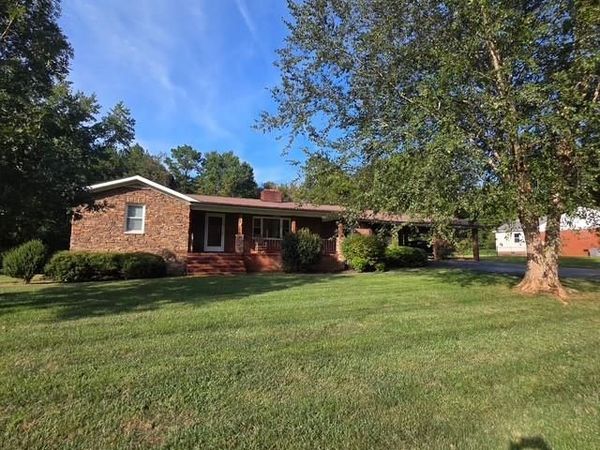 2091 Junction Road , Mocksville, NC 27028