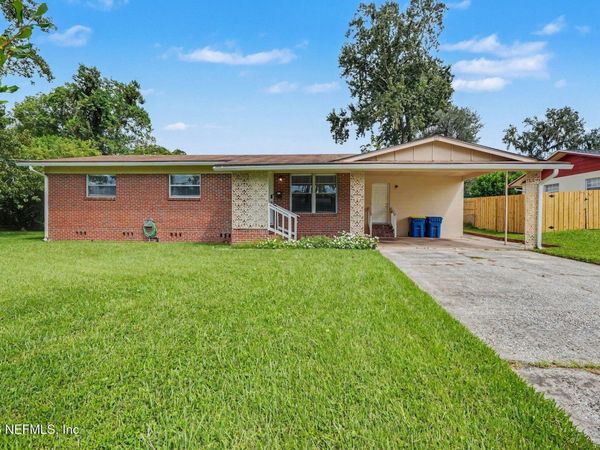 235 BAISDEN Road, Jacksonville, FL 32218