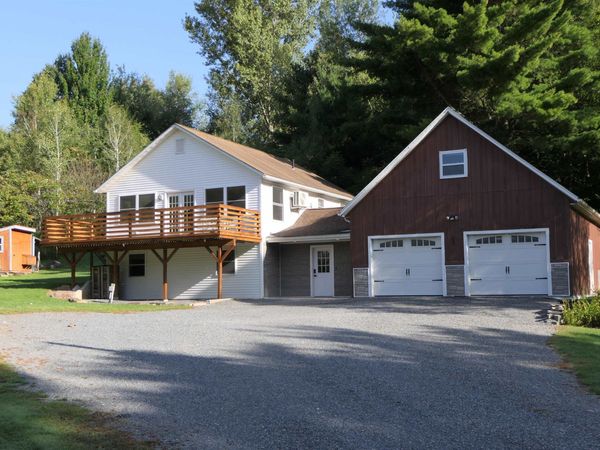 1527 VT RTE 105, Sheldon, VT 05483