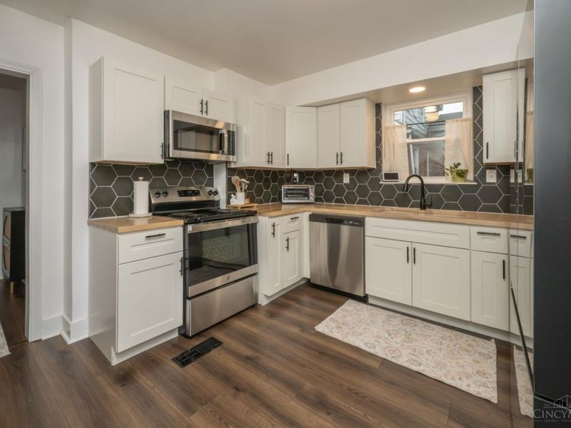 4241 Race Road, Green Township, OH 45211 Photo 18