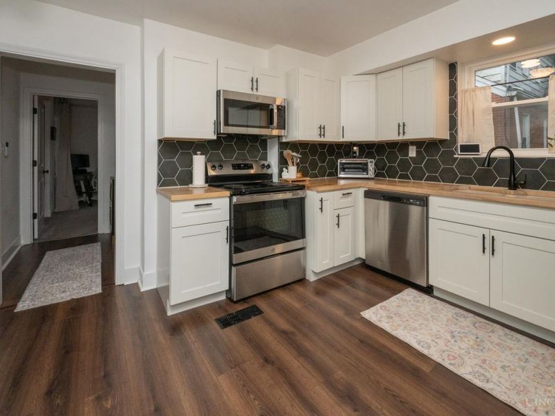4241 Race Road, Green Township, OH 45211 Photo 20