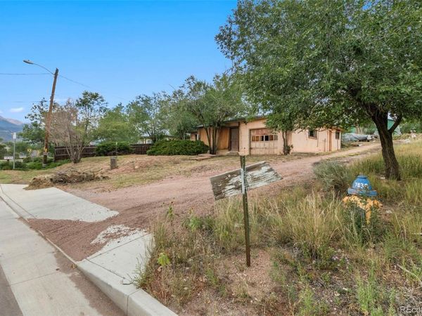 1522 Manitou Boulevard , Colorado Springs, CO 80904
