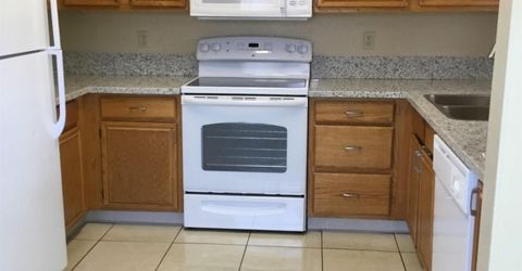 6950 Forsythia Way, Reno, NV 89506 Photo