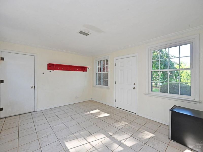 6770 Rollaway Road, Madeira, OH 45236 Photo 12