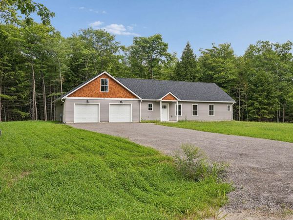 81 McGrath Pond Loop Road , Belgrade, ME 04917