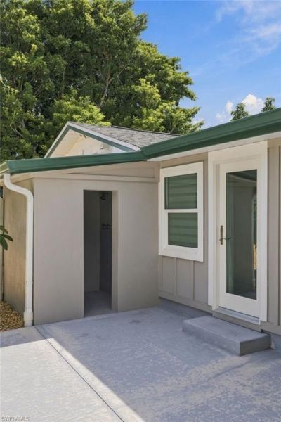 1657 Ardmore Rd, Fort Myers, FL 33901 Photo
