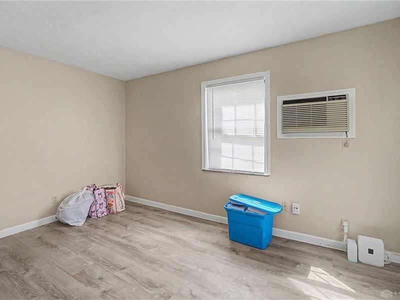 514 Wiltshire Boulevard, Kettering, OH 45419 Photo 11