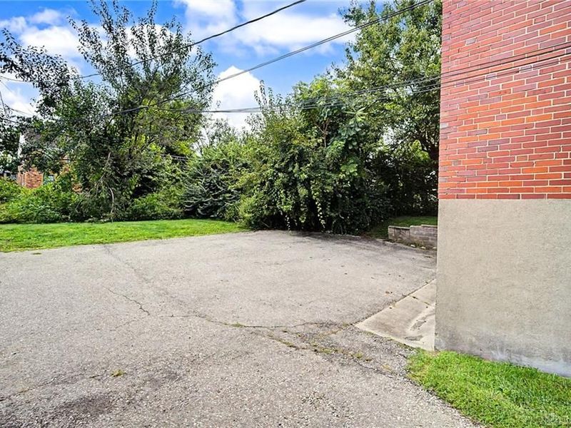 514 Wiltshire Boulevard, Kettering, OH 45419 Photo 21