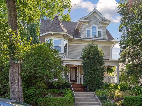 3005 James Avenue S, Minneapolis, MN 55408