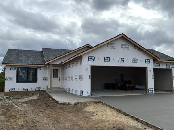 832 5th Street, Wanamingo, MN 55983