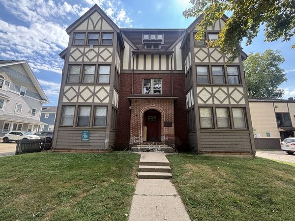 705 W Elm Street , Urbana, IL 61801
