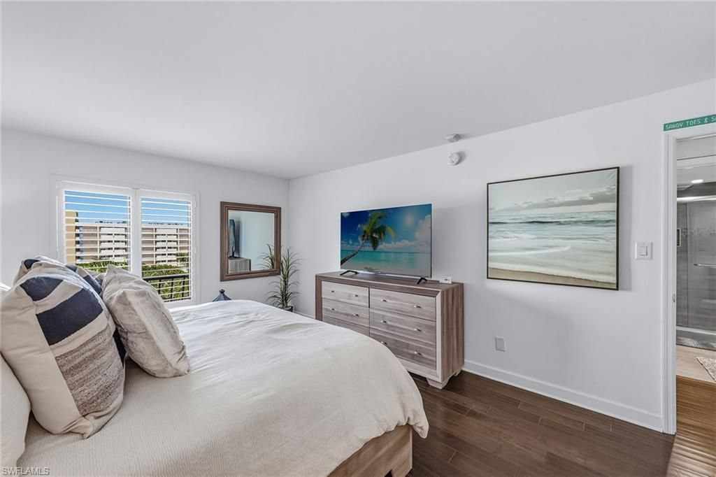 3430 Gulf Shore Blvd N, Unit 6J, Naples, FL 34103 Photo