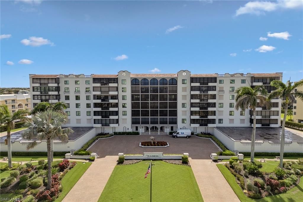 3430 Gulf Shore Blvd N, Unit 6J, Naples, FL 34103 Photo