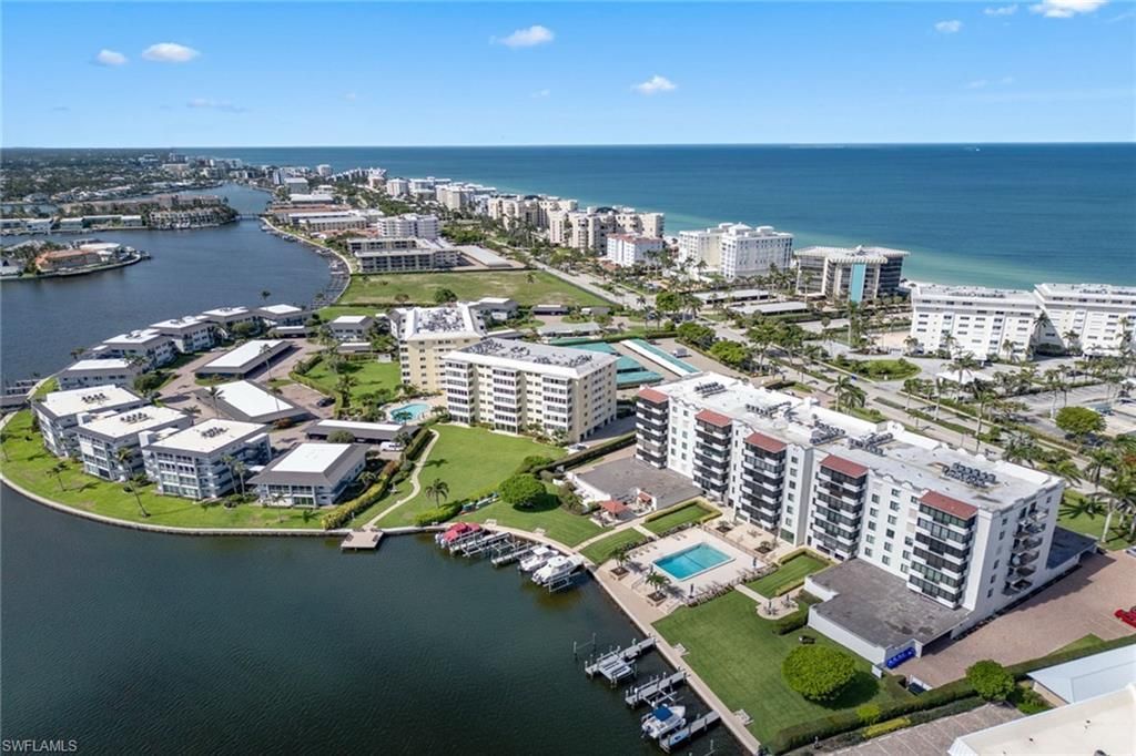 3430 Gulf Shore Blvd N, Unit 6J, Naples, FL 34103 Photo