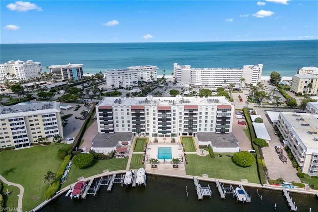 3430 Gulf Shore Blvd N, Unit 6J, Naples, FL 34103 Photo