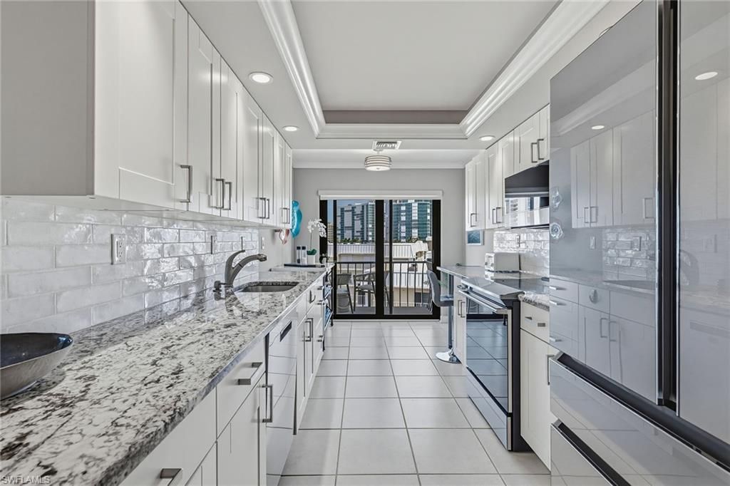 3430 Gulf Shore Blvd N, Unit 6J, Naples, FL 34103 Photo