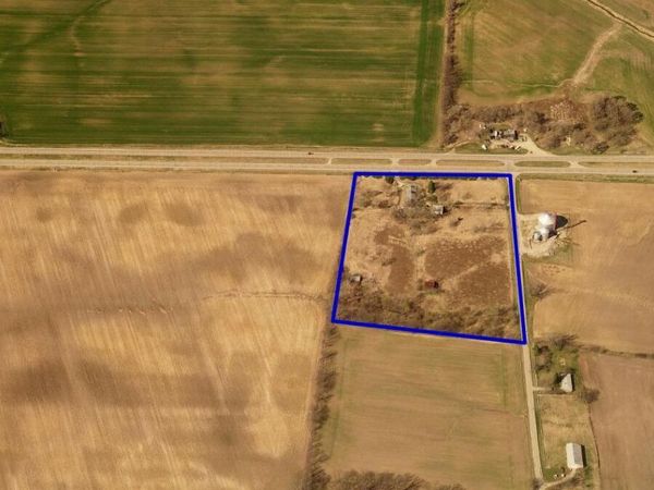 3915 U.S. 40 , London, OH 43140