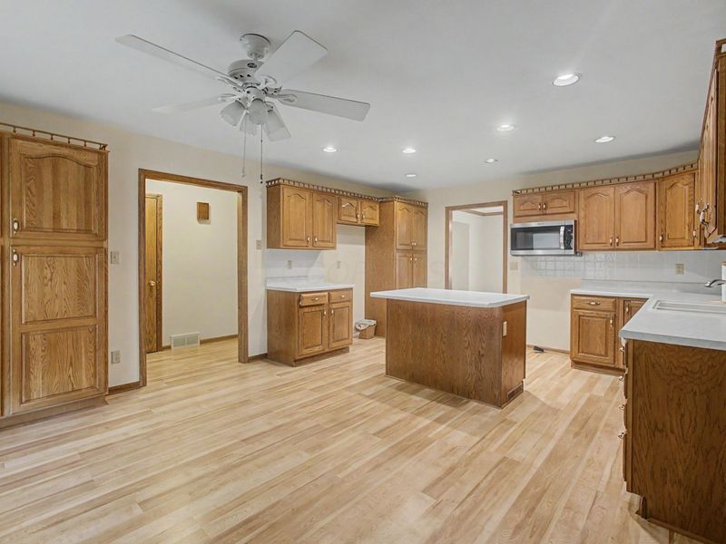 1792 Westminster Road, Marion, OH 43302 Photo 2