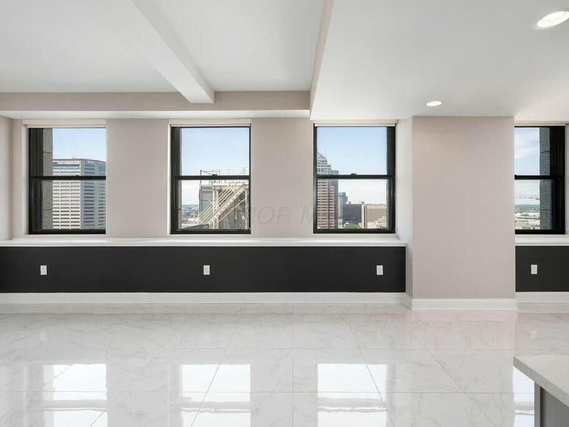 50 W Broad Street, Unit 2104, Columbus, OH 43215 Photo 5