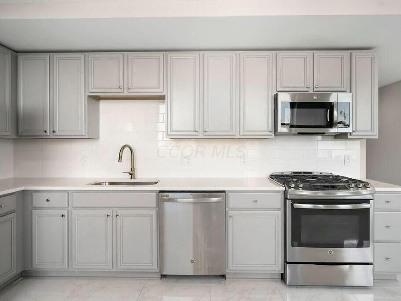 50 W Broad Street, Unit 2104, Columbus, OH 43215 Photo 9