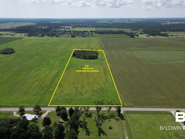 01 Gardner Road, Elberta, AL 36530
