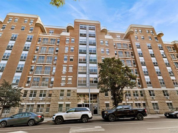 1831 Madison Avenue, Unit 8I, New York (Manhattan), NY 10035