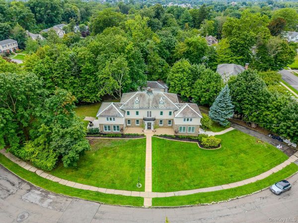 50 Forest Circle, New Rochelle, NY 10804