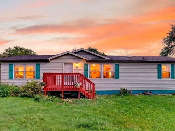 5814 County TT Road, Marshall, WI 53559