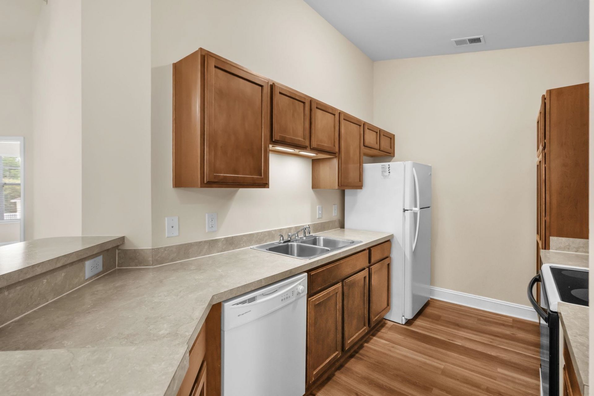 239 Portsmith Dr. Photo 8