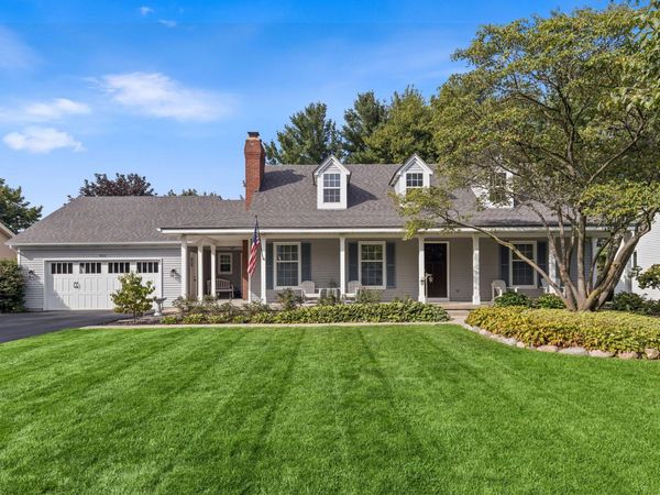 1861 Pine Grove Drive, Jenison, MI 49428
