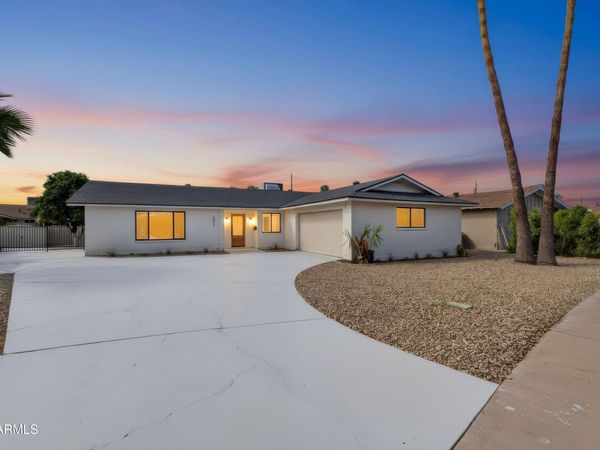 8631 E Sage Drive, Scottsdale, AZ 85250