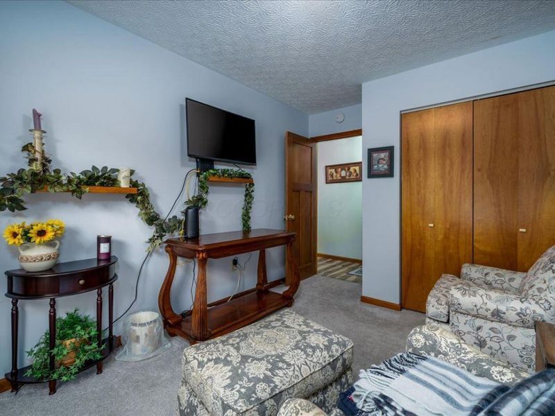 377 Lawnwood Drive , Circleville, OH 43113 Photo 28