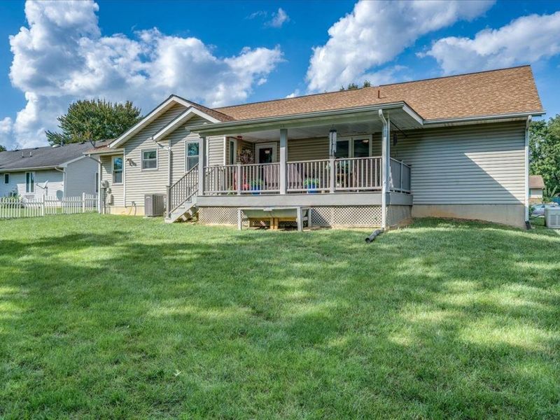 377 Lawnwood Drive , Circleville, OH 43113 Photo 30