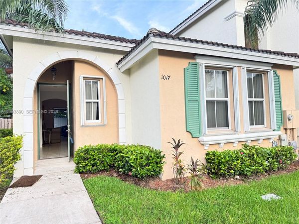 1017 NE 42nd Pl , Homestead, FL 33033