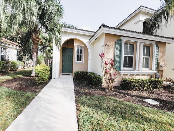 1017 NE 42nd Pl , Homestead, FL 33033