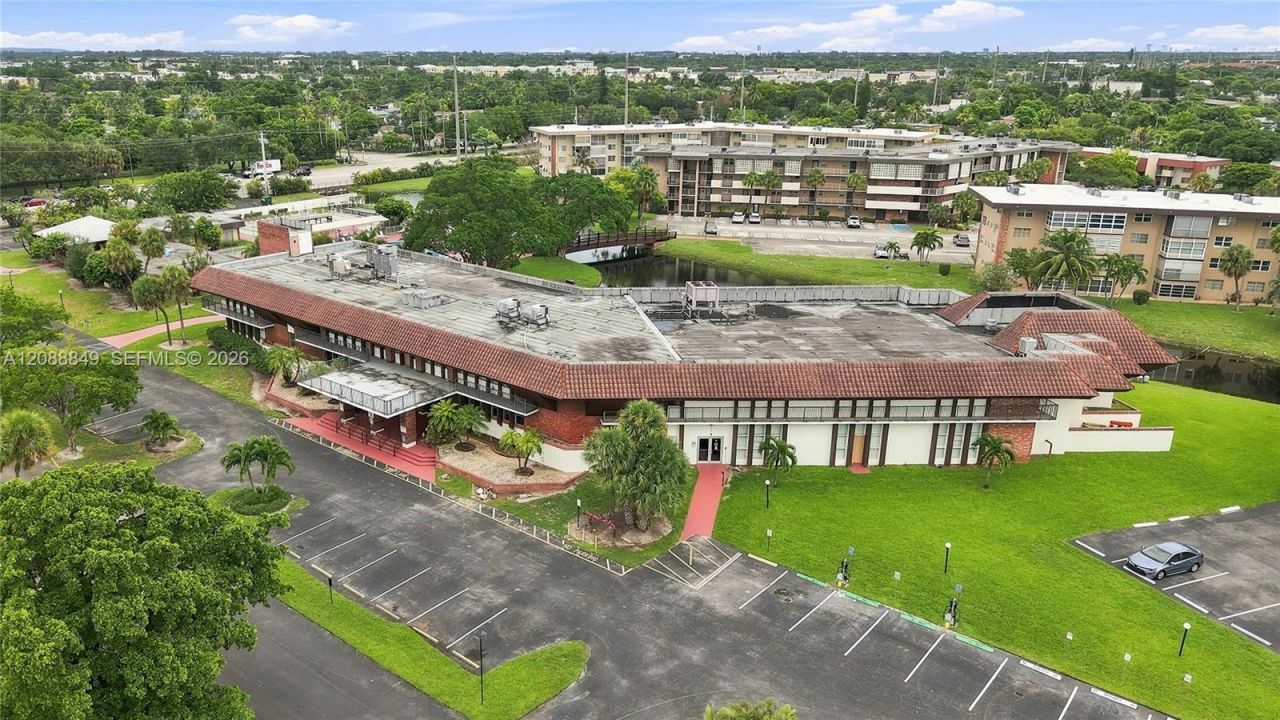 2800 NW 47th Ter, Unit 206B, Lauderdale Lakes, FL 33313 Photo