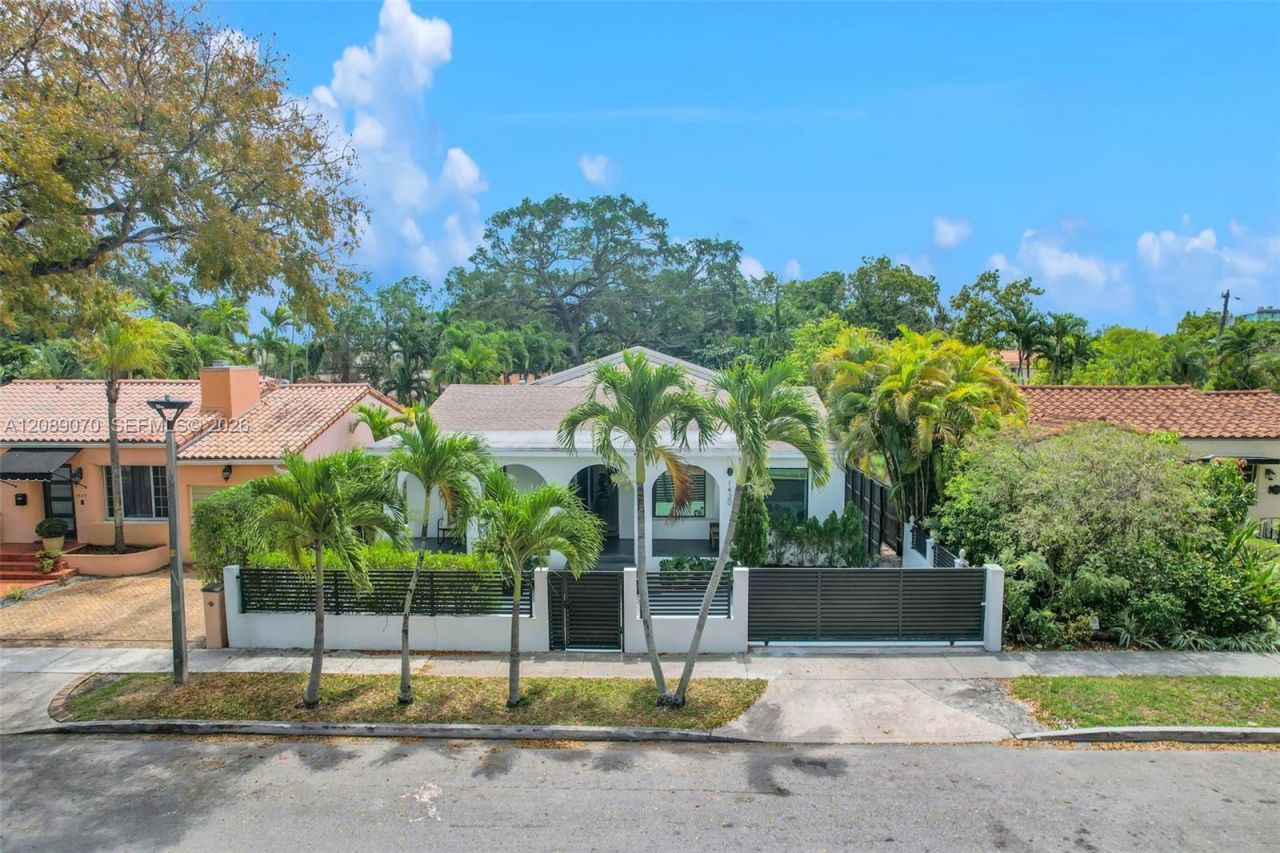1430 SW 18th St , Miami, FL 33145 Photo