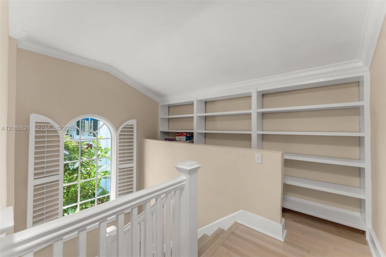629 Altara Ave, Coral Gables, FL 33146 Photo