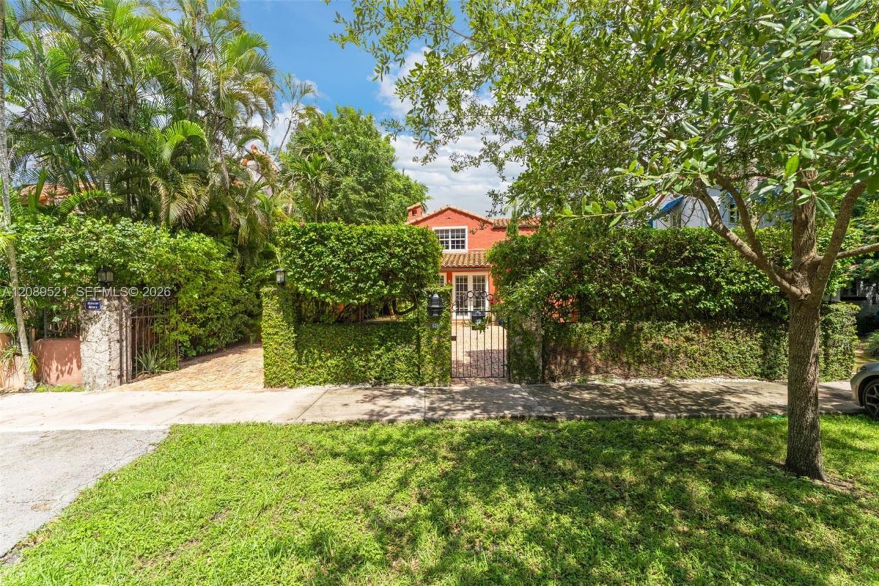 629 Altara Ave, Coral Gables, FL 33146 Photo