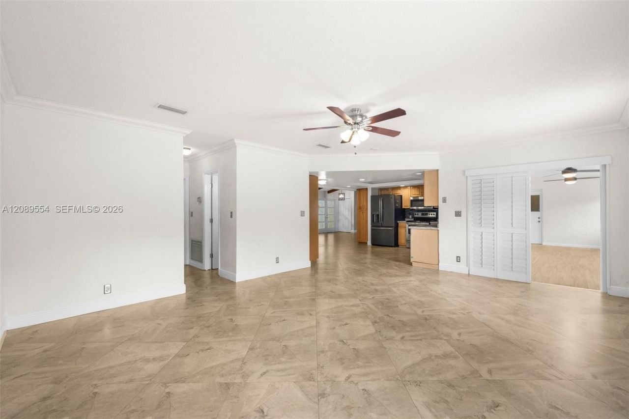 7700 NW 11th Pl, Plantation, FL 33322 Photo