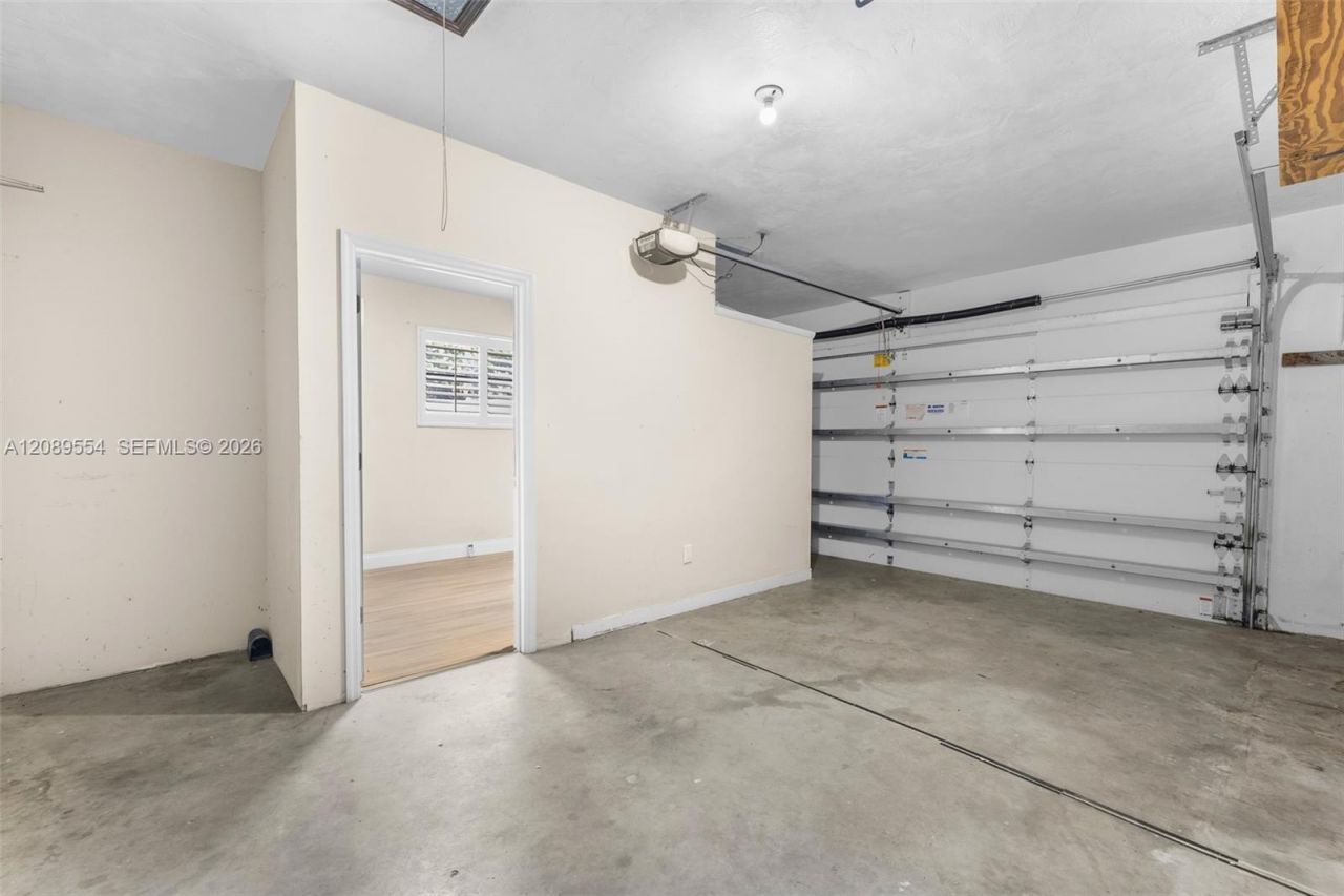 7700 NW 11th Pl, Plantation, FL 33322 Photo